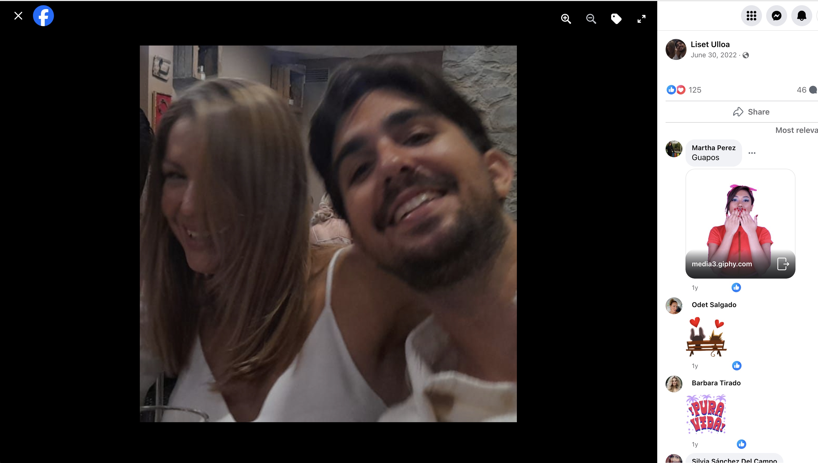 Antonio (Tony) Castro Ulloa y su madre Liset Ulloa Díaz