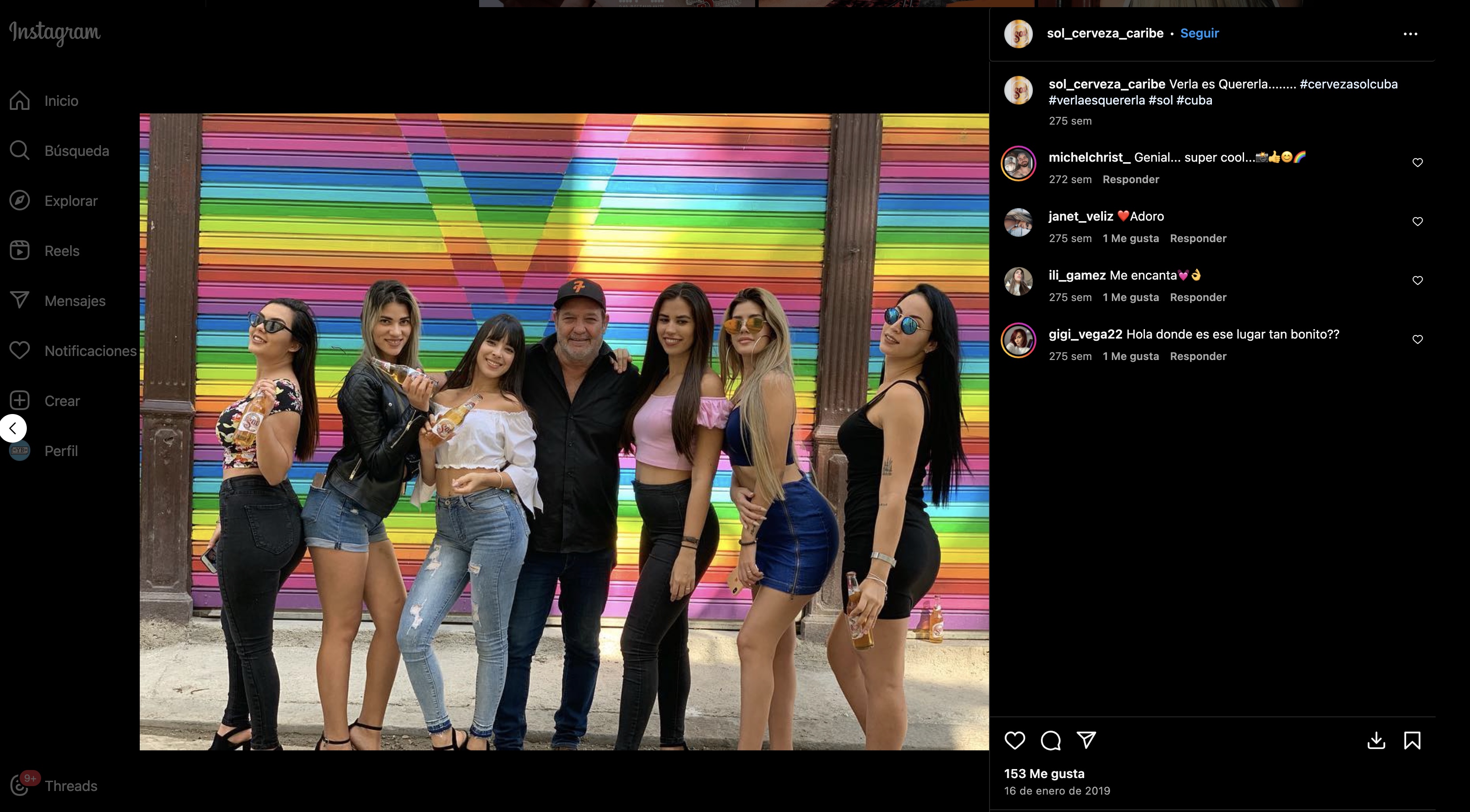 Actor cubano Jorge Perugorría en publicación de la cerveza Sol